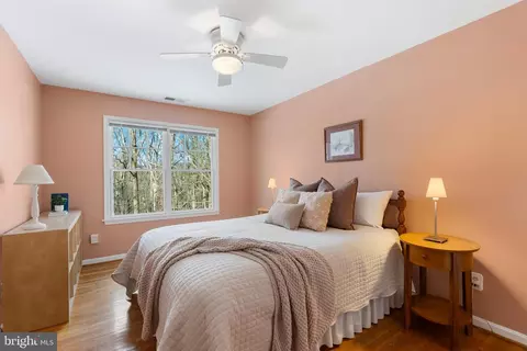 Bedroom - 10 Seven Springs Ct, Phoenix, MD 21131 photo 3 of 7
