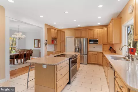Kitchen - 10 Seven Springs Ct, Phoenix, MD 21131 photo 1 of 3