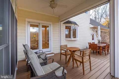 Exterior - 10 Seven Springs Ct, Phoenix, MD 21131 photo 9 of 20