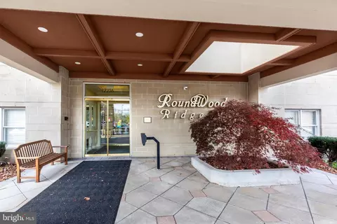 12236 Roundwood Rd #606, Lutherville Timonium, MD 21093