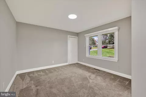 Bedroom - 550 Hampton Ln, Towson, MD 21286 photo 2 of 4