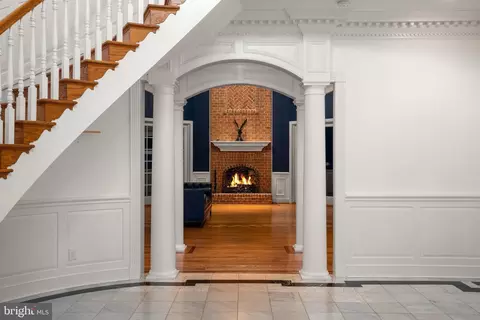 Entry Way - 8 Glenberry Ct, Phoenix, MD 21131 photo 5 of 5