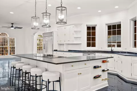 Kitchen - 8 Glenberry Ct, Phoenix, MD 21131 photo 1 of 5