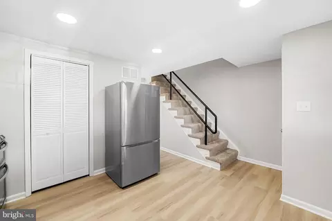 817 5th Ave, Halethorpe, MD 21227 photo 9