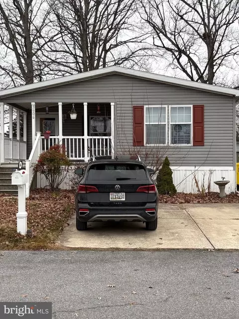 3606 Wheelhouse Rd, Middle River, MD 21220