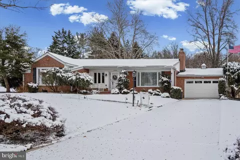 1004 Dunblane Rd, Towson, MD 21286