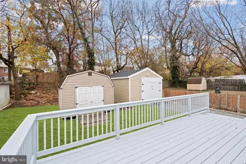 Exterior - 4513 Raspe Ave, Baltimore, MD 21206 photo 8 of 10