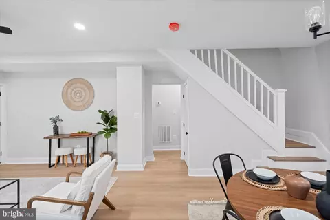 Entry Way - 4513 Raspe Ave, Baltimore, MD 21206 photo 4 of 13