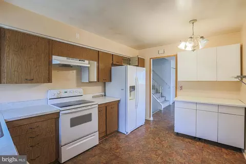Entry Way - 2607 Smith Ave, Baltimore, MD 21209 photo 1 of 1
