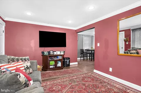 1328 Stevens Ave, Halethorpe, MD 21227 photo 5