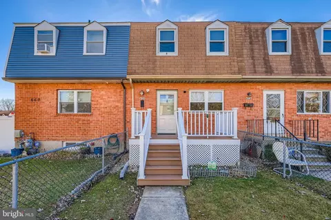 658 Kingston Rd, Middle River, MD 21220