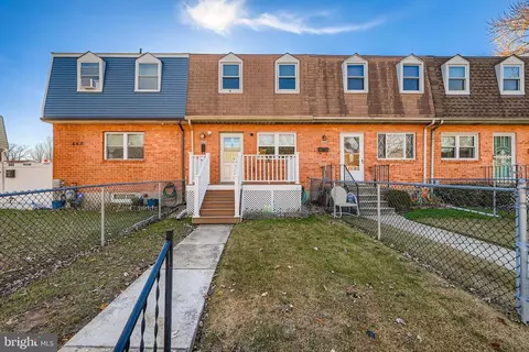 658 Kingston Rd, Middle River, MD 21220 photo 3