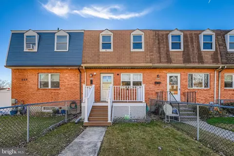 658 Kingston Rd, Middle River, MD 21220 photo 2