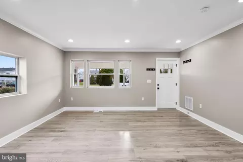 13 Longeron Dr, Middle River, MD 21220 photo 8