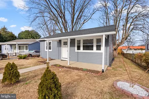 13 Longeron Dr, Middle River, MD 21220 photo 3