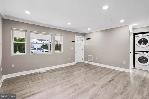 13 Longeron Dr, Middle River, MD 21220 photo 9