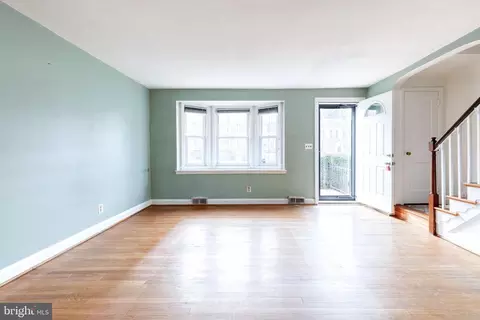 Living - 122 Regester Ave, Baltimore, MD 21212 photo 4 of 6