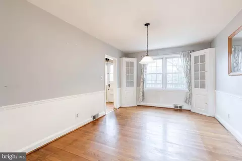 Living - 122 Regester Ave, Baltimore, MD 21212 photo 6 of 6