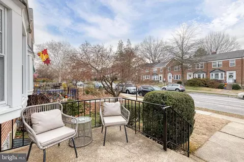 Exterior - 122 Regester Ave, Baltimore, MD 21212 photo 4 of 8