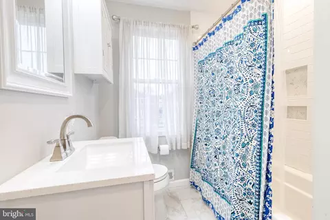 Bath - 122 Regester Ave, Baltimore, MD 21212 photo 2 of 2