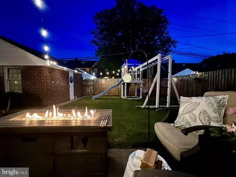 Exterior - 421 Regester Ave, Baltimore, MD 21212 photo 3 of 7