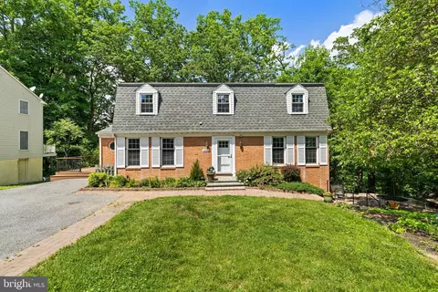 1006 W Joppa Rd, Towson, MD 21204