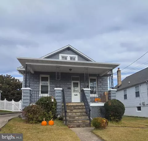 2900 Chenoak Ave, Parkville, MD 21234