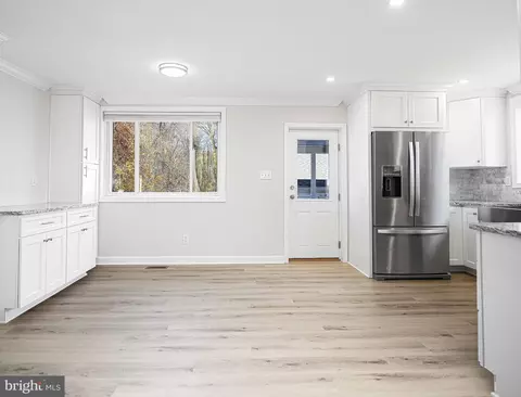 518 Wampler Rd, Middle River, MD 21220 photo 12