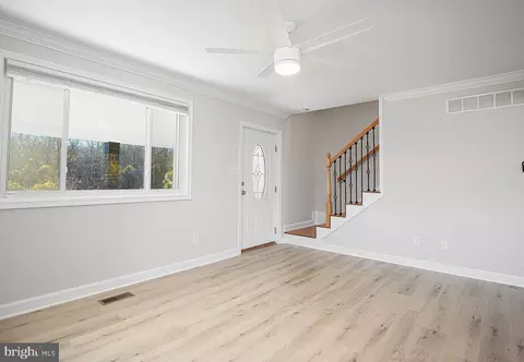 518 Wampler Rd, Middle River, MD 21220 photo 15