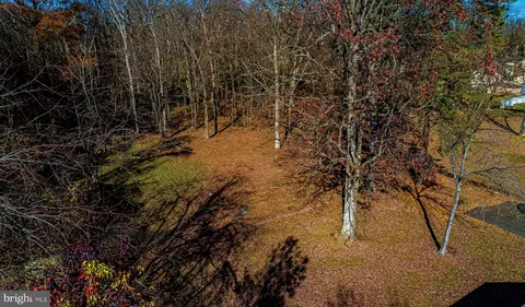 518 Wampler Rd, Middle River, MD 21220 photo 4