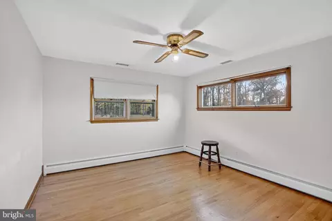 Bedroom - 1110 Seneca Rd, Middle River, MD 21220 photo 6 of 7