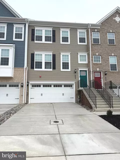 1755 Water Crossing Rd, Pikesville, MD 21208