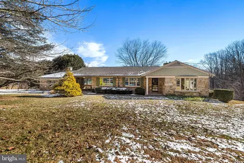 13115 Dulaney Valley Rd, Glen Arm, MD 21057