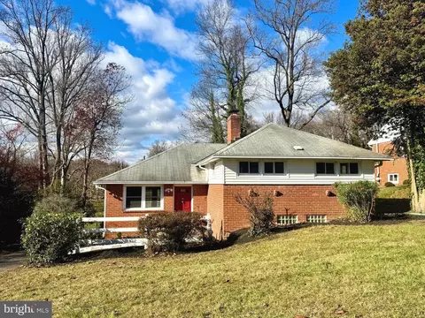 1204 St Andrews Way, Baltimore, MD 21239