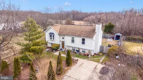 17 Taos Cir, Middle River, MD 21220