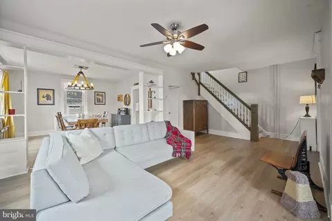 4 Elinor Ave, Baltimore, MD 21206 photo 3