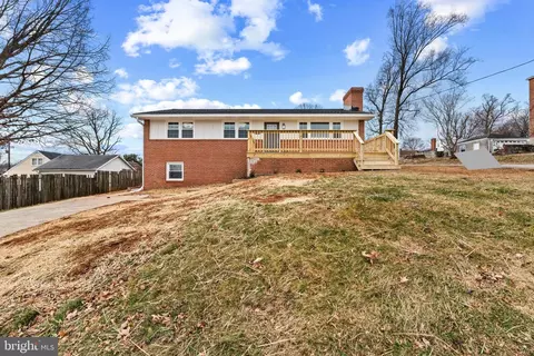 5903 Hilltop Ave, Baltimore, MD 21207