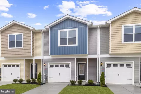 8126 Bartholomew Ct, Baltimore, MD 21206