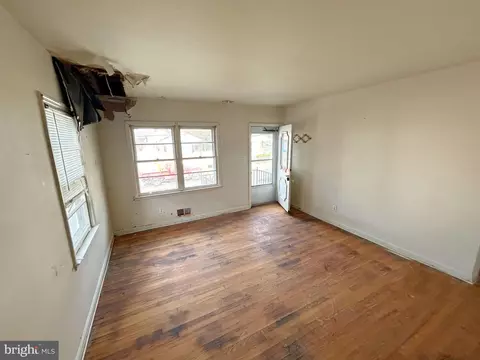 Living - 323 Third Ave, Lansdowne, MD 21227 photo 1 of 2