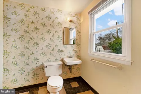 Bath - 4108 Baker Ln, Nottingham, MD 21236 photo 2 of 2