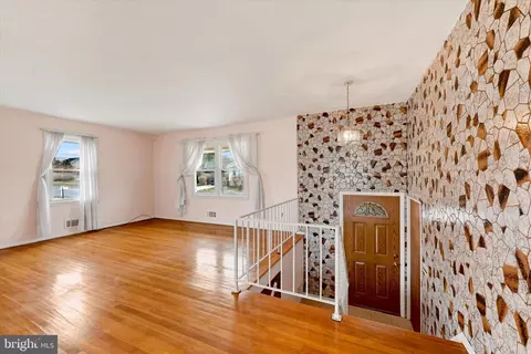 Living - 4108 Baker Ln, Nottingham, MD 21236 photo 1 of 5