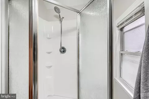 34 Henry Ave, Nottingham, MD 21236 photo 47