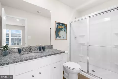 Entry Way - 8151 Bartholomew Ct, Baltimore, MD 21206 photo 1 of 1