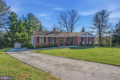 1229 Wine Spring Ln, Towson, MD 21204