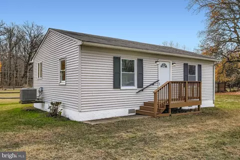 2542 Sycamore Ave, Sparrows Point, MD 21219