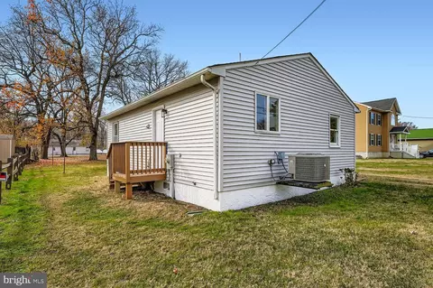 2542 Sycamore Ave, Sparrows Point, MD 21219 photo 28