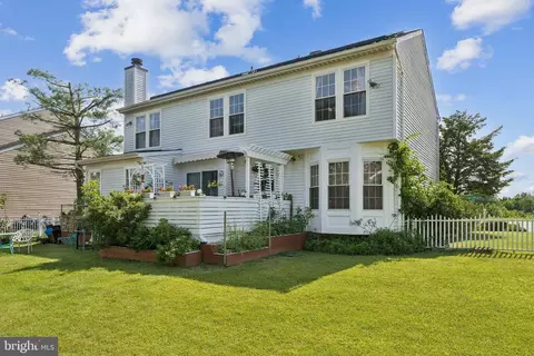 Exterior - 2117 Cross Trails Rd, Windsor Mill, MD 21244 photo 6 of 7