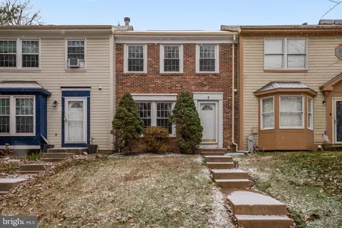 3 Chins Ct, Owings Mills, MD 21117