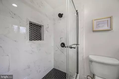 Bath - 6206 Pleasant View Ave, Baltimore, MD 21209 photo 2 of 4