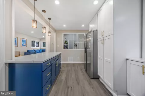 Kitchen - 6206 Pleasant View Ave, Baltimore, MD 21209 photo 4 of 5